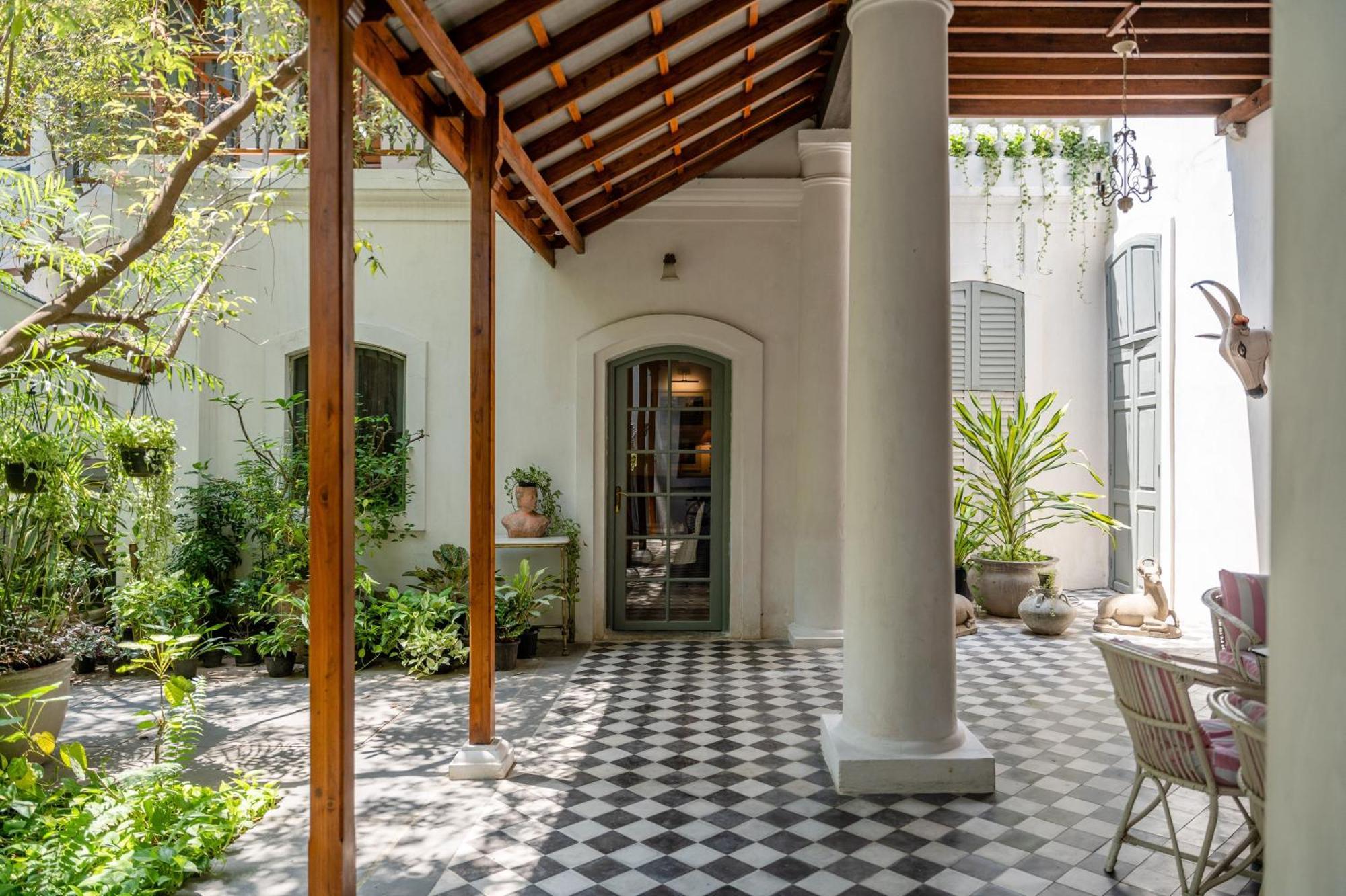 Maison Twenty Six By Luxunlock Private Villas Pondicherry Exterior foto